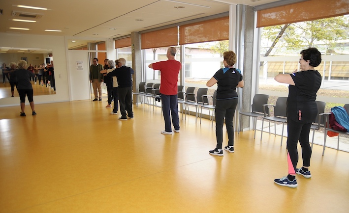 Plazas libres para nuevos alumnos en las actividades de mayores de Boadilla